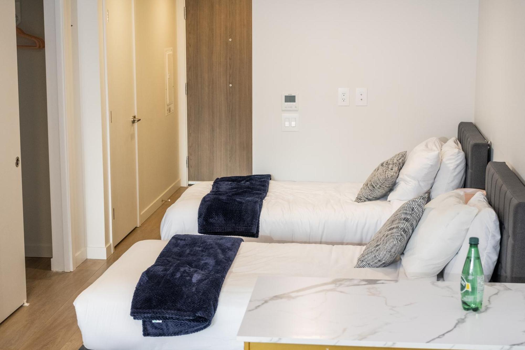 Downtown Center Silverstone Tower I And II Long-Term Booking Only Your Second Home In Ванкувер Экстерьер фото